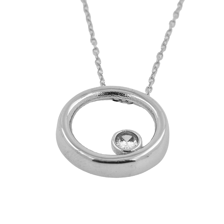 Silver Chain with Circle Pendant and Zirconium